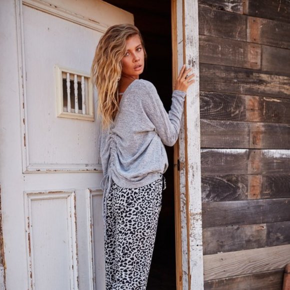 It's All In The Details Gray Open Back Sweater - Picture 2 of 13